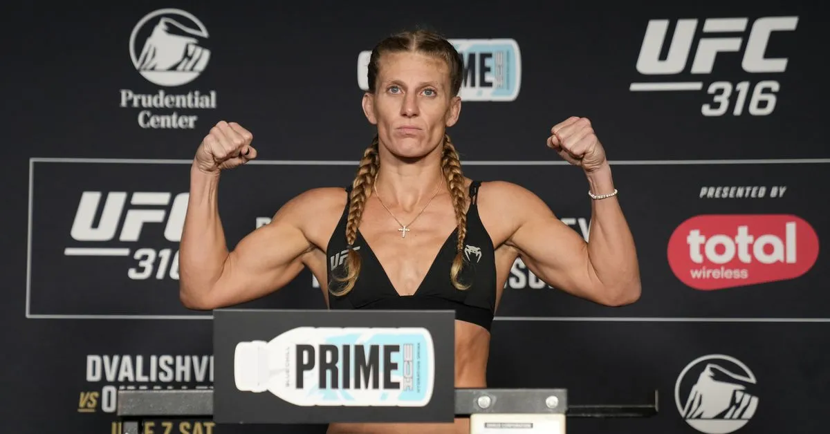 Tidak Terpahami: Kayla Harrison Mengungkap Detail Pemotongan Berat Badan UFC 316 yang Barbar Saat Foto Sauna Menghantui Muncul - ‘Tidak Baik’