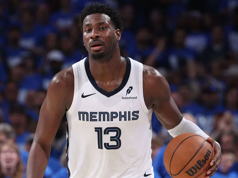 Jackson Grizzlies Cedera Setelah Teken Kontrak 240 Juta Dolar